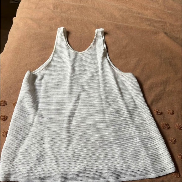 Aritzia babaton tank - Picture 2 of 2